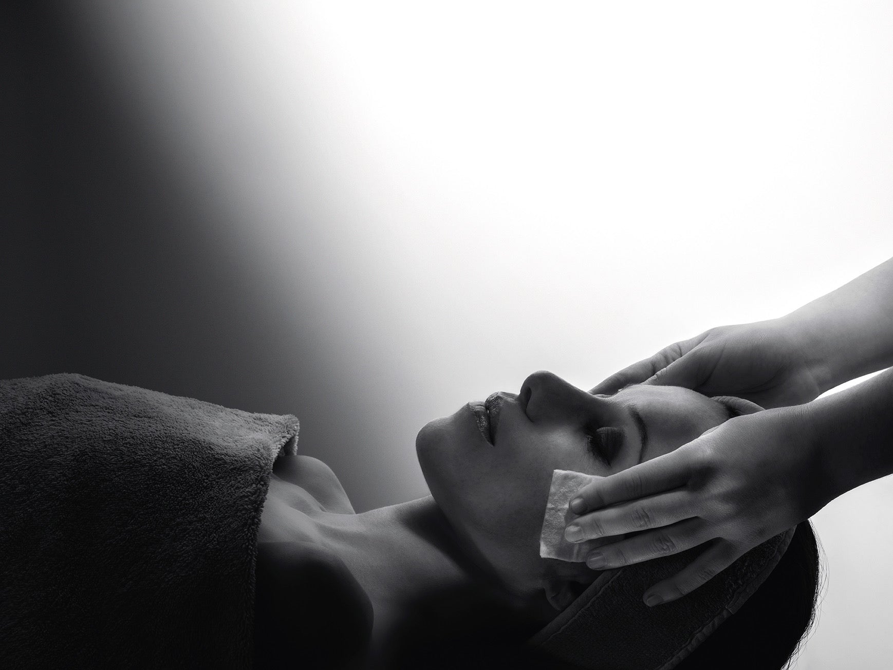 Toner vs. Exfoliator: What’s the Right Order?