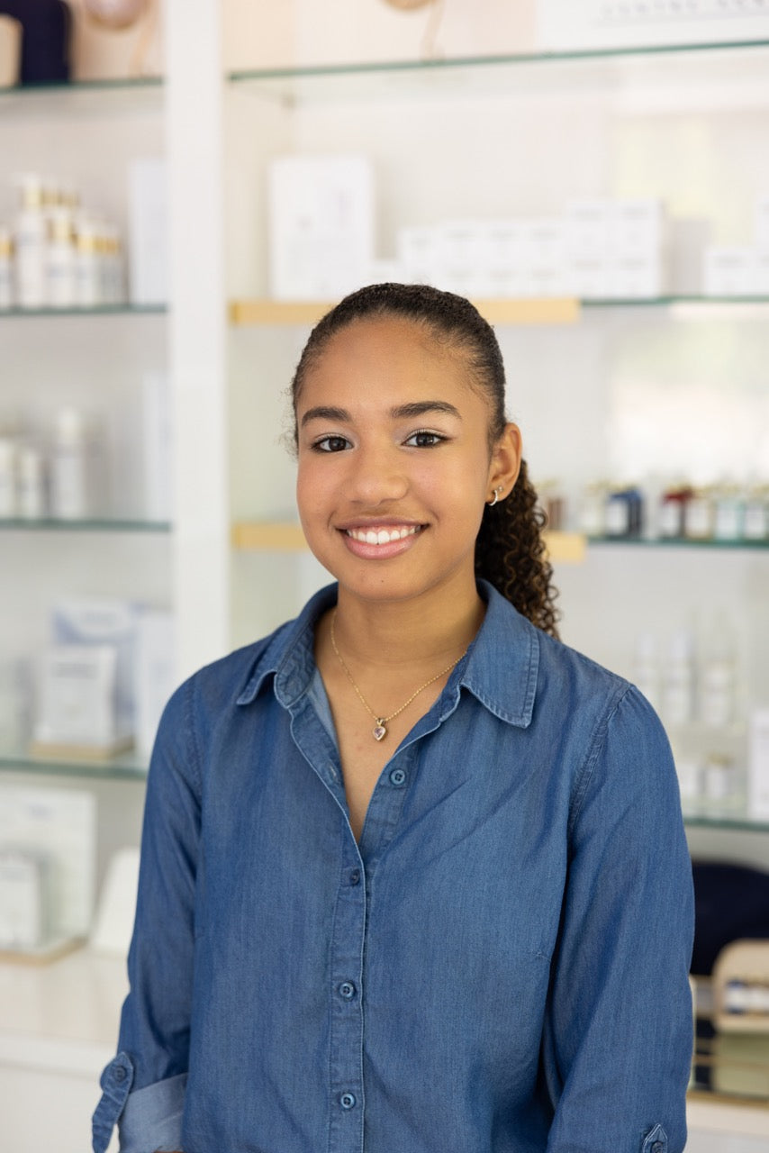 Jahida - Front Desk Coordinator