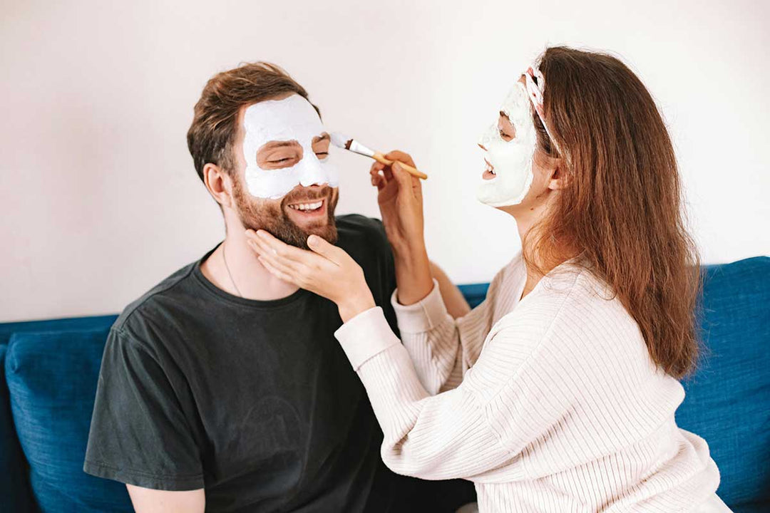  A couple enjoying skincare together with Masque Vivant face masks, highlighting its benefits for glowing and balanced skin for all types.