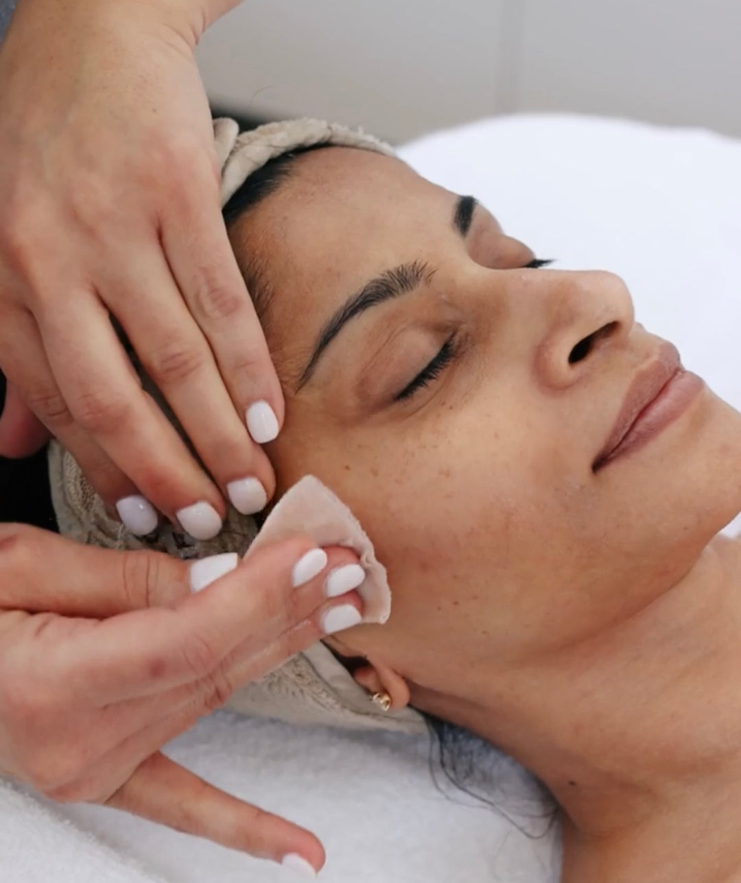 Sculpting Facial at skin&tonic Raleigh