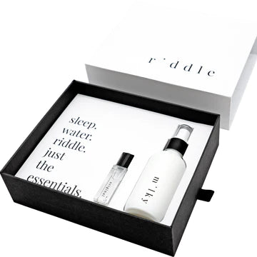 "Voyeur" Essentials Gift Set